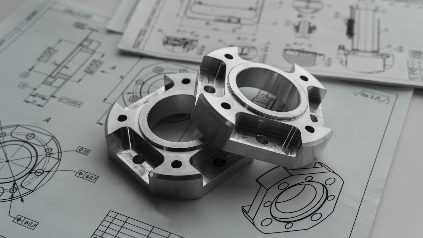 Pièces métalliques sur mesure fabriquées à partir de plans techniques, solution atypique